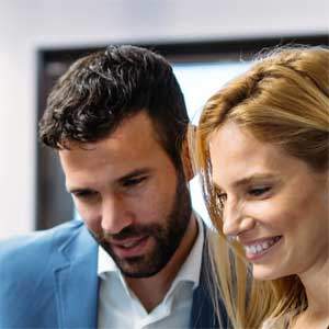 Clients satisfaits après un échange avec le service client