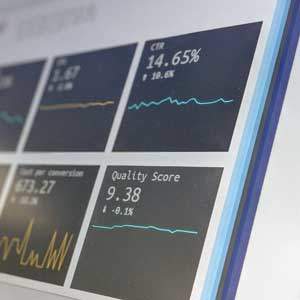 Tableau de bord CRM et indicateurs KPI pour le suivi du BPO relation client