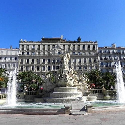 la fontaine de la fédération à Toulon