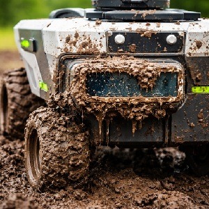 supervision à distance de systèmes robotisés autonomes - capteur obstrué par de la boue
