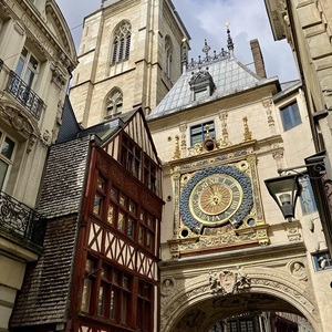 Vue sur l'horloge du centre de Rouen