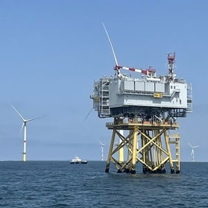 Premier parc éolien en mer français Nantes Saint-Nazaire leader sur le secteur des énergies marines avec le cluster Neopolia